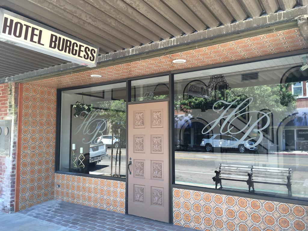 Hotel Burgess Reedley Eksteriør billede